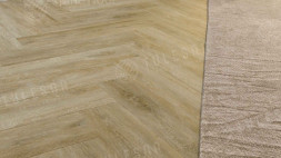 1005-1001 Eccellent LVT